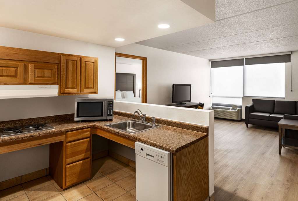 AmericInn by Wyndham Rochester Near Mayo Clinic - photo 49