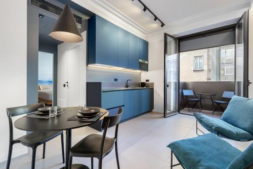 Hostdomus San Quintino Suites — 4-Star Luxury Hotel in Turin, Italy