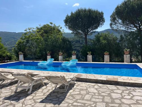 Casa Bianca — 5-Star Luxury Hotel in Vaiano, Italy