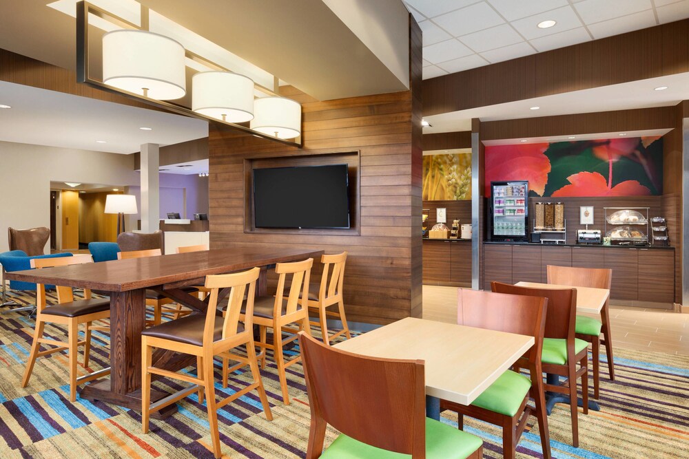 Fairfield Inn by Marriott Philadelphia Valley Forge - photo 15