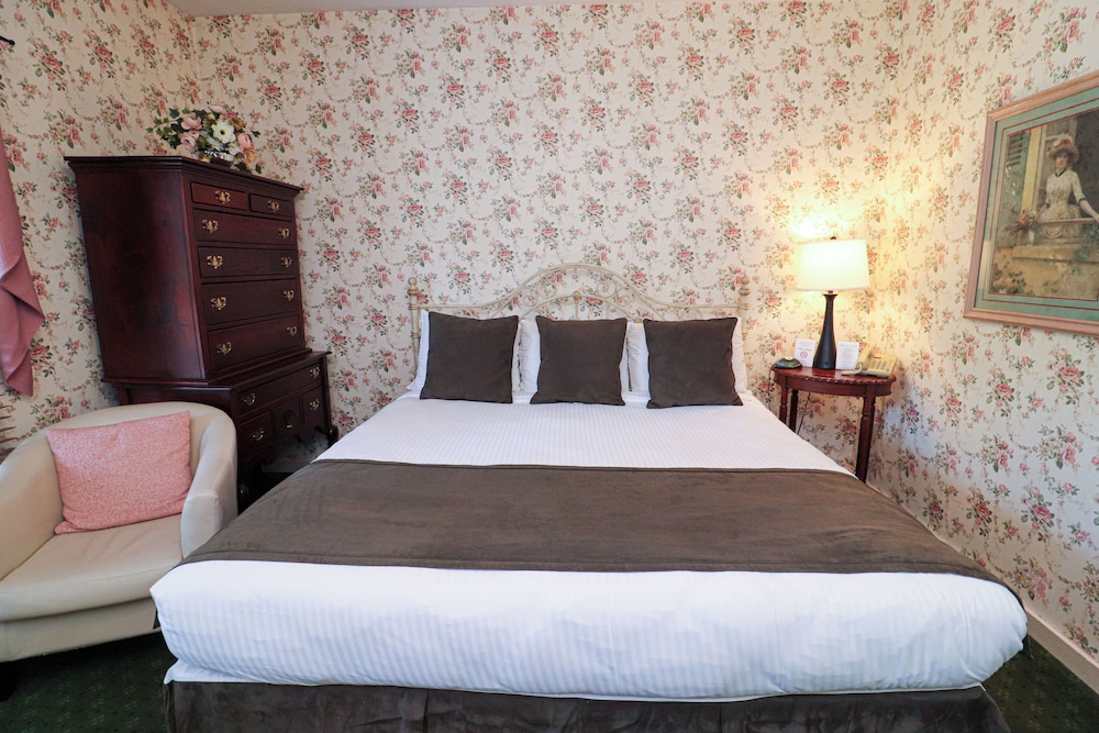 Stroudsmoor Country Inn - photo 15