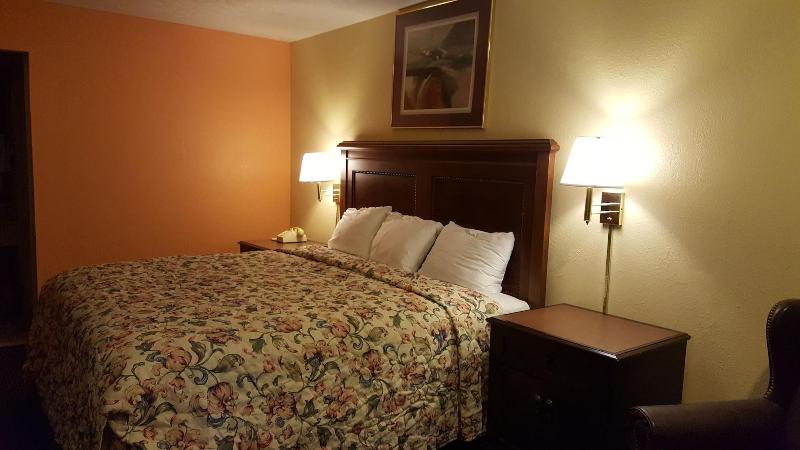 Garden Inn & Extended Stay Shepherdsville Louisville - photo 38
