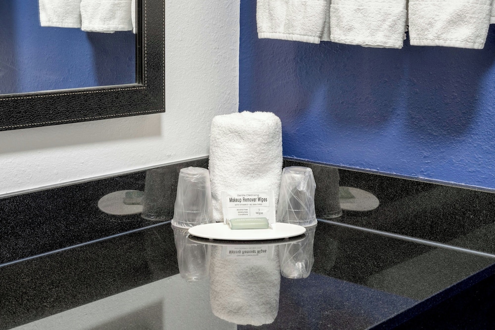 Fairfield Inn & Suites Charleston North Ashley Phosphate - photo 19