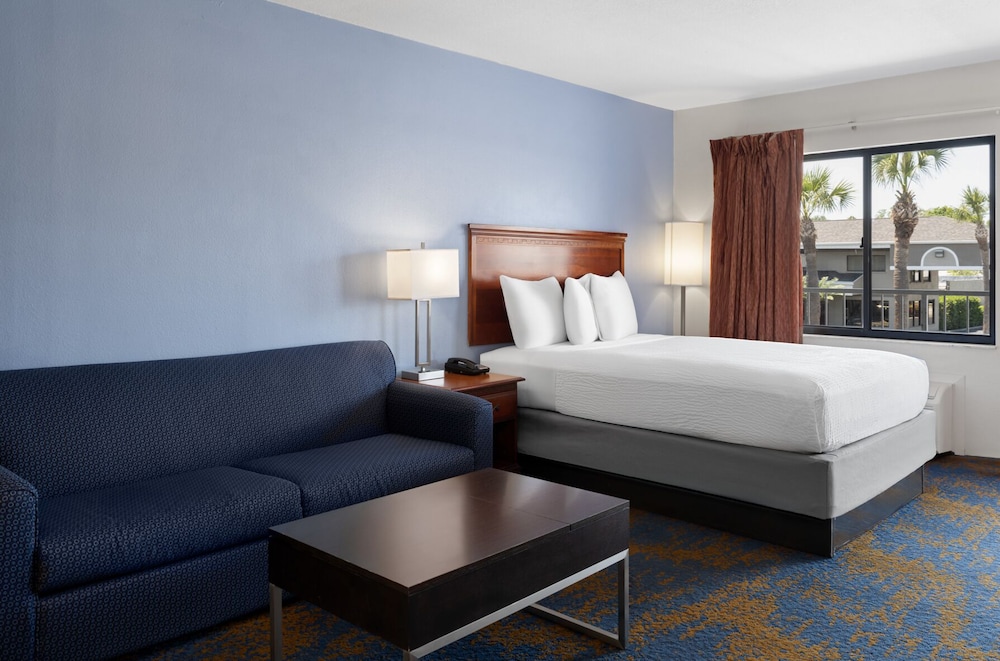 Hotel South Tampa & Suites - photo 16