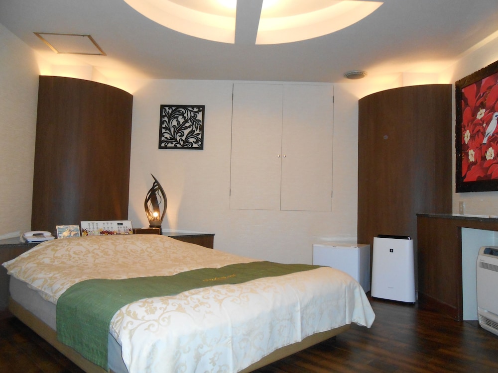 Hotel Regina — hotel in Kashiwa