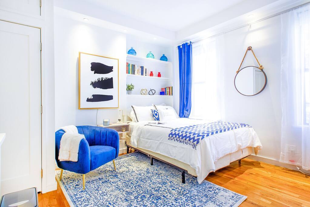 62 3B Studio Prime UES Walk to Central Park - photo 16