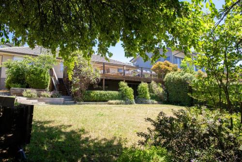 Bogong Arms — 4-Star Luxury Hotel in Jindabyne, Australia
