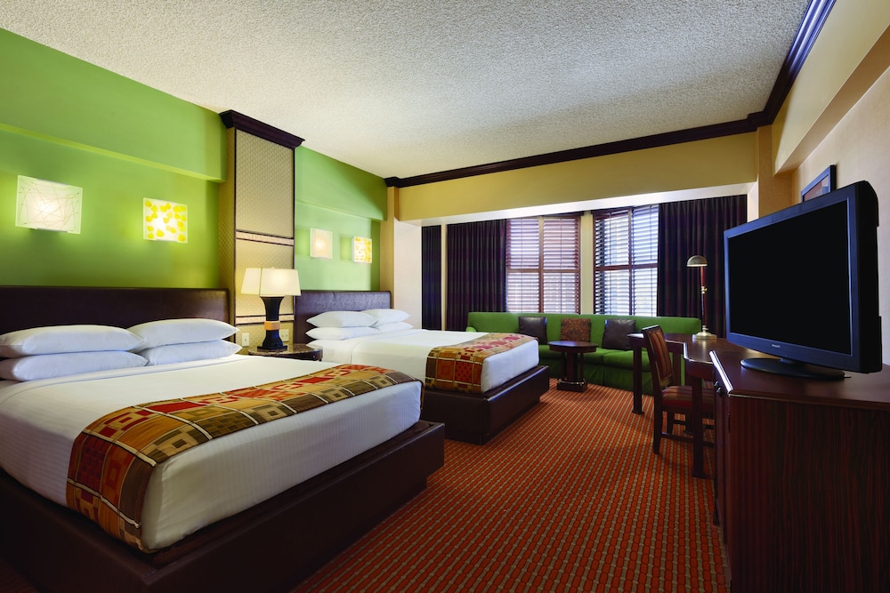 Harrah s Lake Tahoe A Caesars Rewards Destination - photo 12