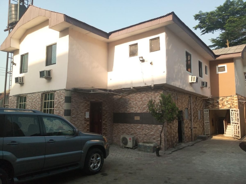 Evaville Hotel N Lounge in Port Harcourt, Nigeria