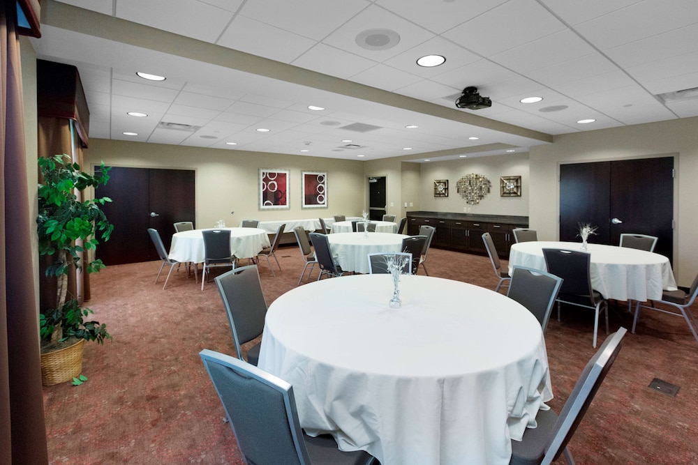 Hampton Inn Butler - photo 33