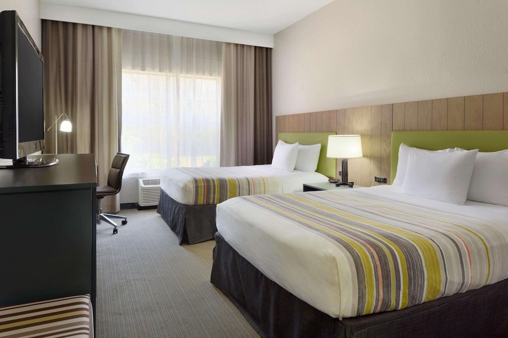 Country Inn & Suites by Radisson Brunswick I 95 GA - photo 9