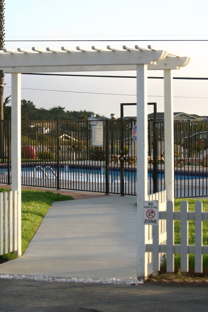 Rodeway Inn at Morro Bay - photo 28