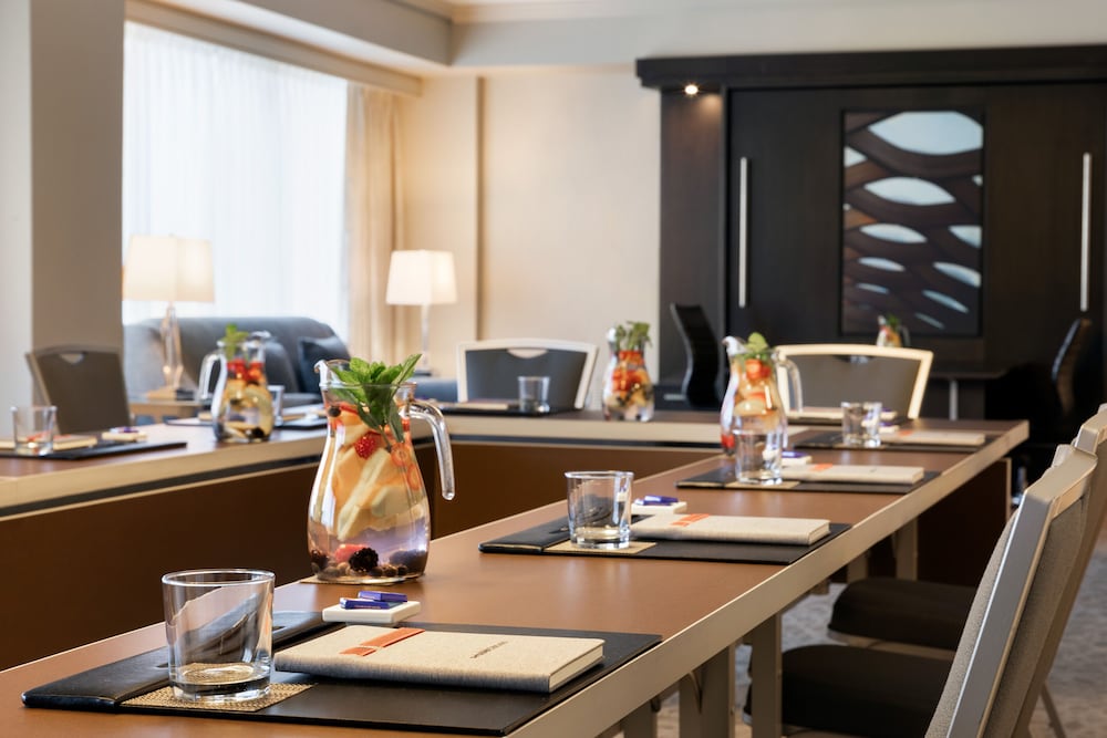 Swissotel Chicago - photo 84