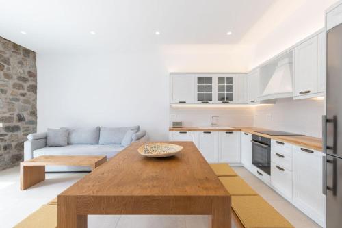 Ikade Mykonos — 4-Star Luxury Hotel in Ornos, Greece