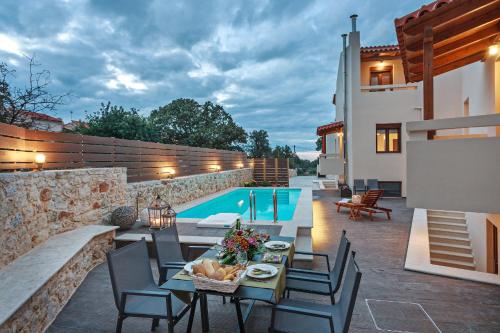 All Seasons Villas — 4-Star Luxury Hotel in Rethymno, Greece