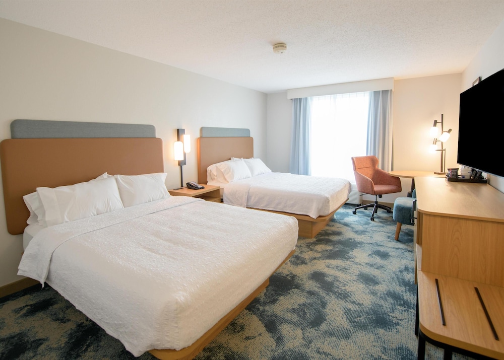 Hampton Inn Presque Isle Maine - photo 30