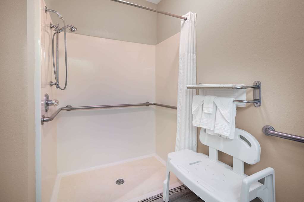 Baymont by Wyndham Laurel - photo 6