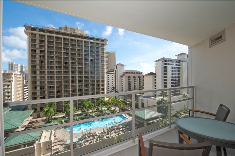 Gaia Hawaii at Trump Waikiki Hotel - photo 94