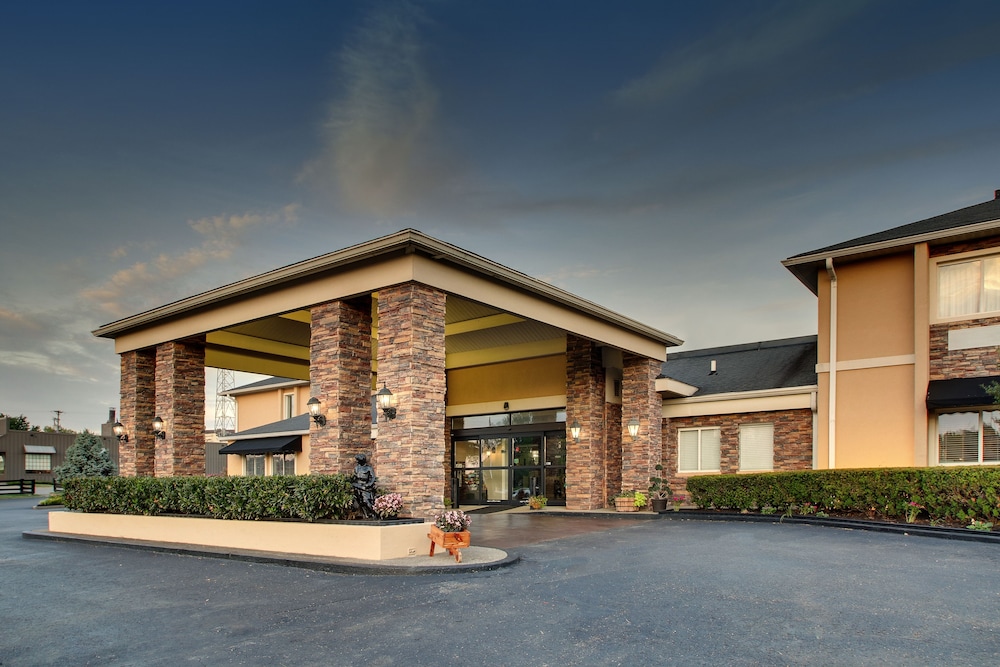 Greenfield Inn and Suites Elizabethtown KY I65 Exit 94 - photo 53