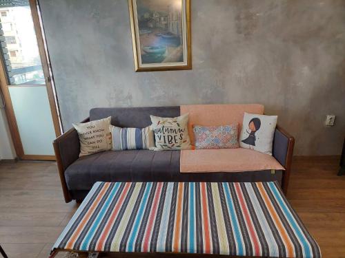 Modern 1 bedroom condo with free parking & fast WiFi — 4-Star Luxury Hotel in Podgorica, Montenegro