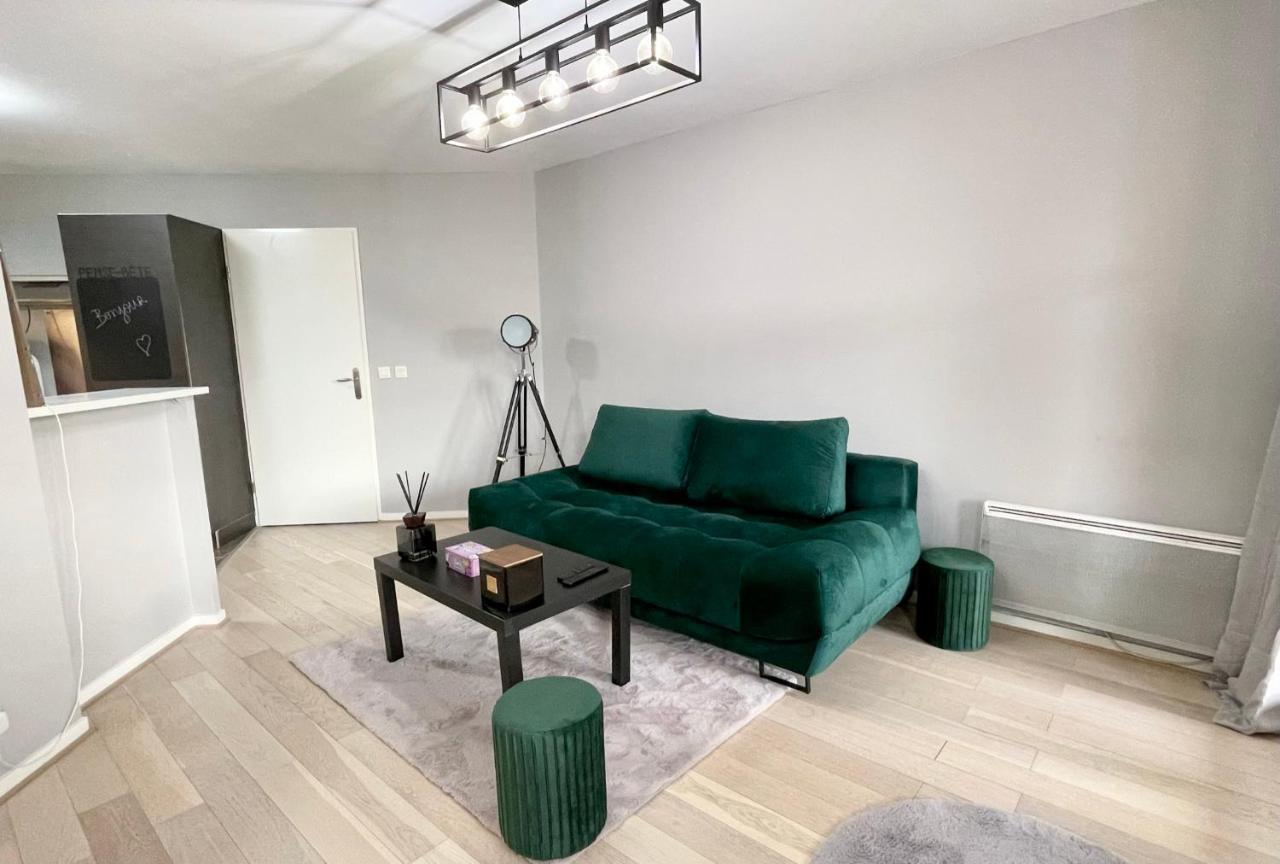 Le Skyhaven Terrasse Wifi Disney & Paris — hotel in Noisy-Le-Grand