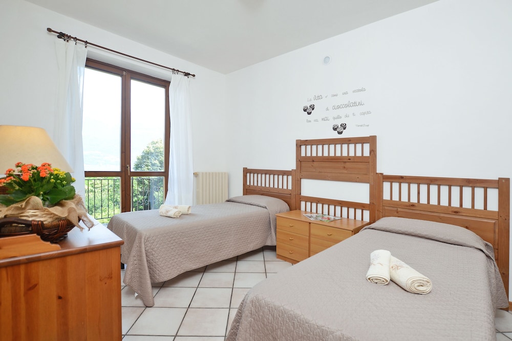 Dalia — 4-Star Luxury Hotel in Colico Piano, Italy
