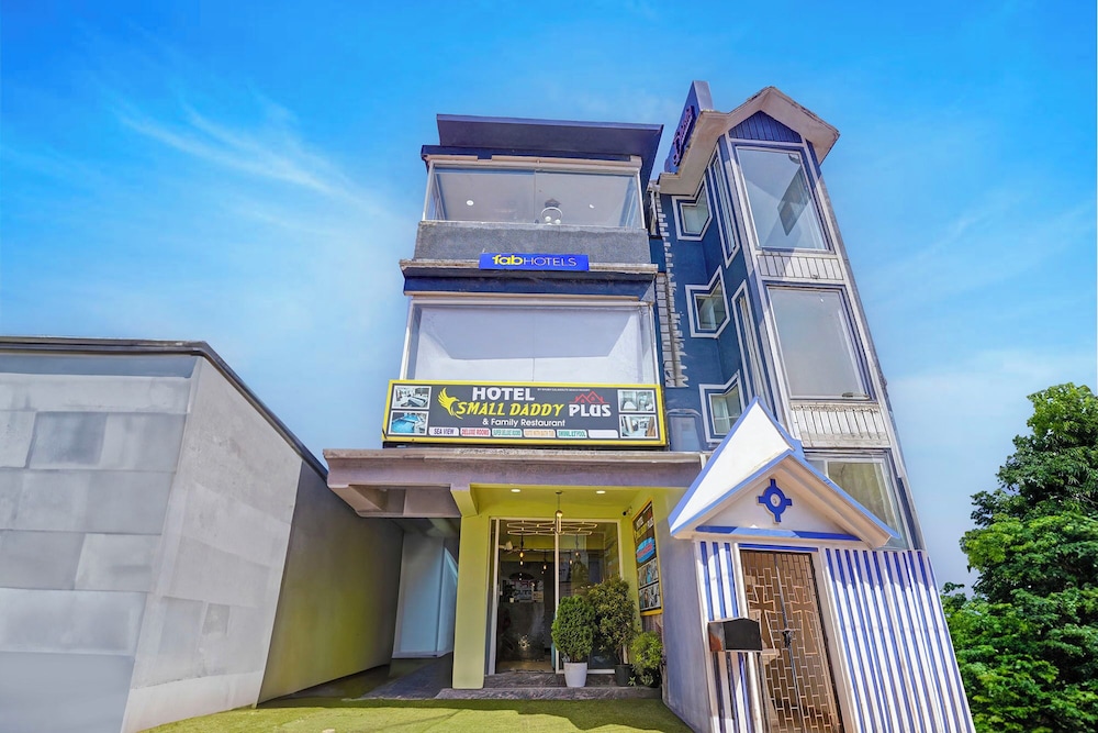 Fabhotel Small Daddy Plus in Calangute, India