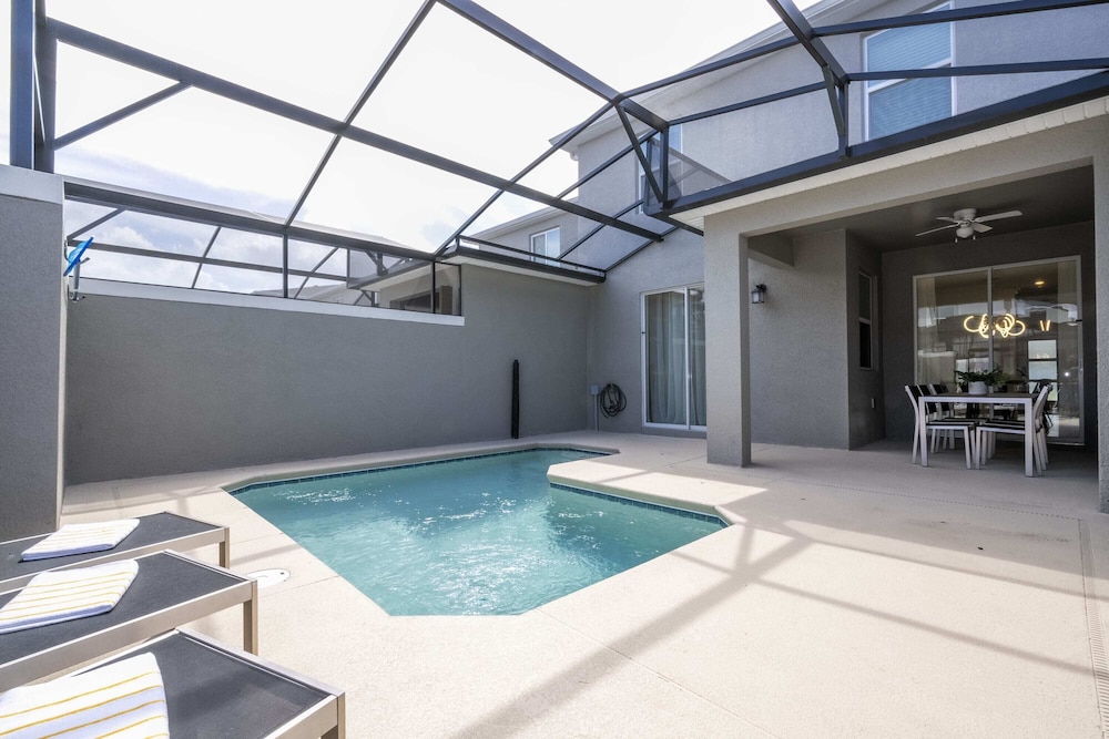 WonderFul 4Bd w Pool Close to Disney at StoreyLake 2669 - photo 39