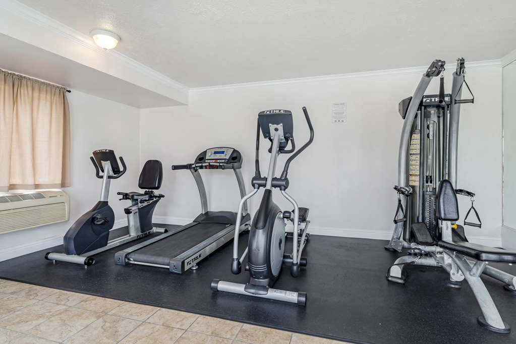 Best Western Salinas Monterey Hotel - photo 12