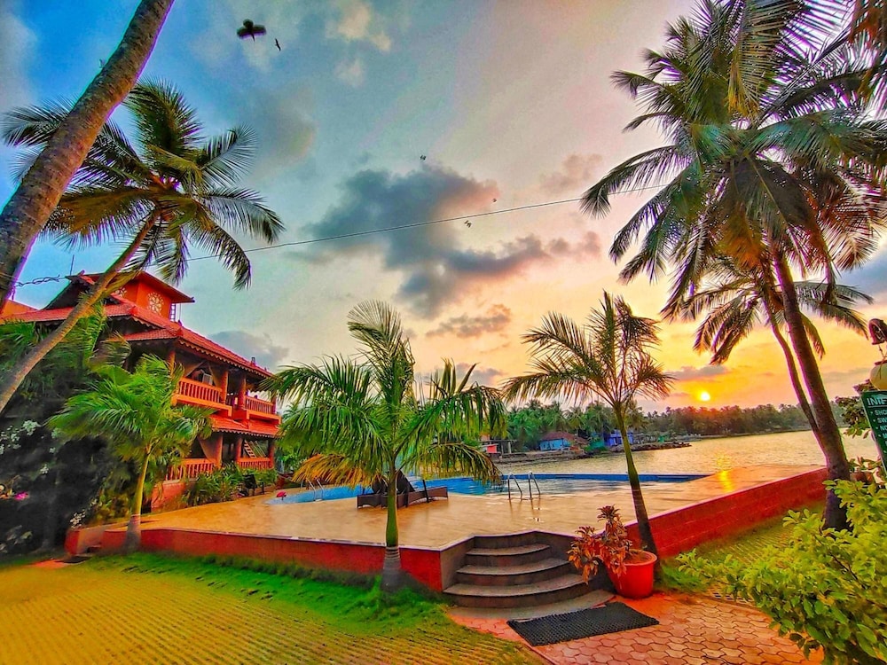 Paradise Lagoon — Udupi