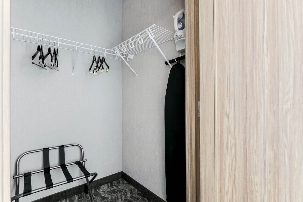 SpringHill Suites by Marriott San Jose Fremont - photo 12