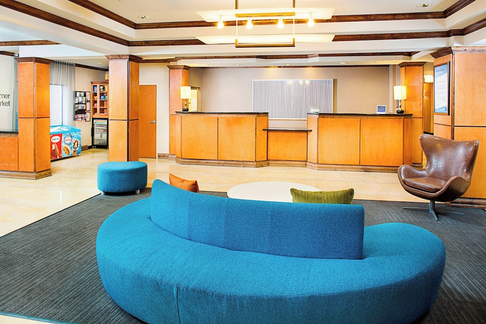 Fairfield Inn & Suites by Marriott San Antonio Seaworld - photo 3