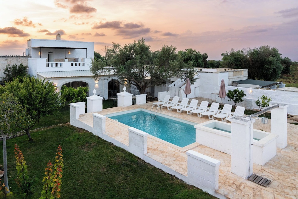 Masseria della Piana — 4-Star Luxury Hotel in Ostuni, Italy