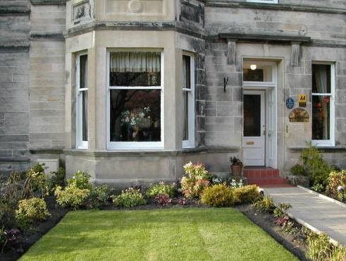 26 The Crescent Guest House — 5-Star Luxury Hotel in Ayr, United Kingdom