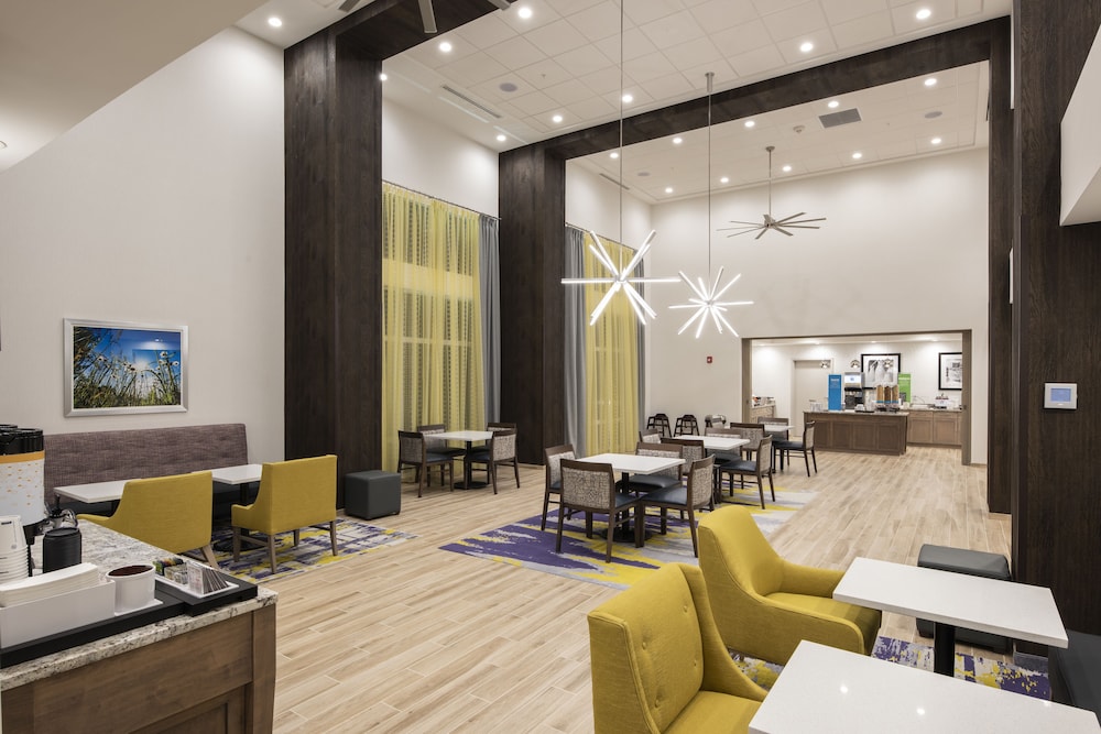 Hampton Inn & Suites Rocky Hill Hartford South - photo 57
