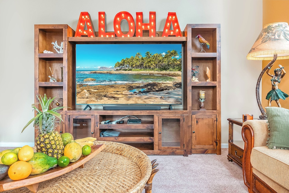 Luxury Waikoloa Retreat: 3BR — 4-Star Luxury Hotel in Waikoloa, United States