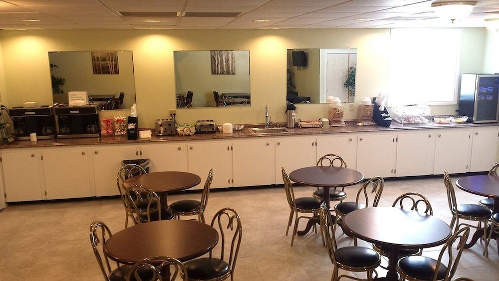 Baxter Park Inn - photo 31
