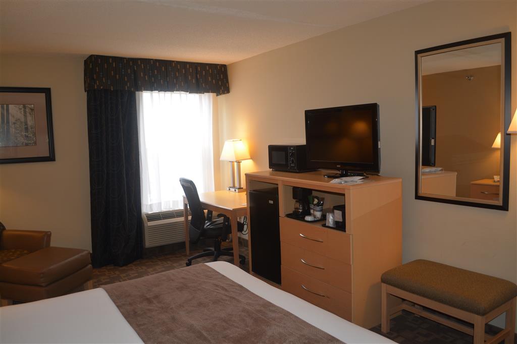 SureStay Plus Hotel by Best Western Roanoke Rapids I 95 - photo 12