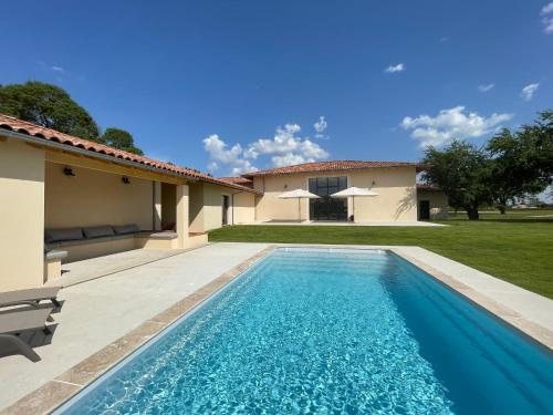 Chateau de la Busquette - last minute hotel in Unknown City