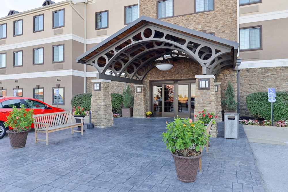Staybridge Suites O'Fallon Chesterfield by IHG - photo 82