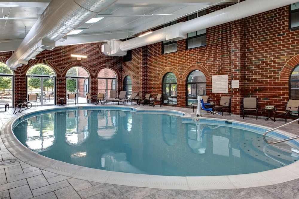 Embassy Suites Williamsburg - photo 19