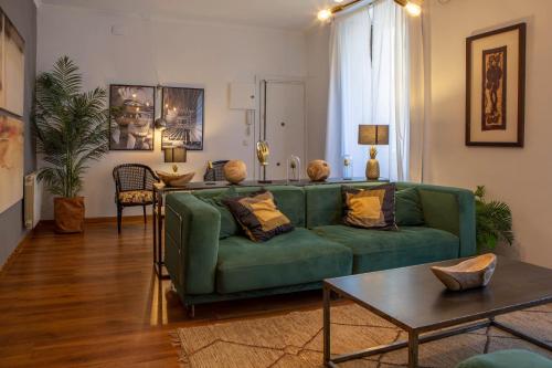 Apartamento moderno junto a la Gran Via Madrid hotel