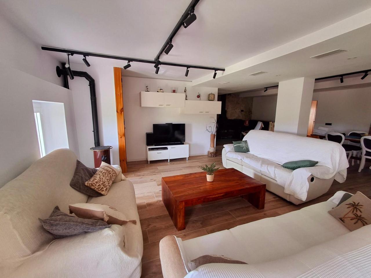 Can Pairot — hotel in Cornella Del Terri