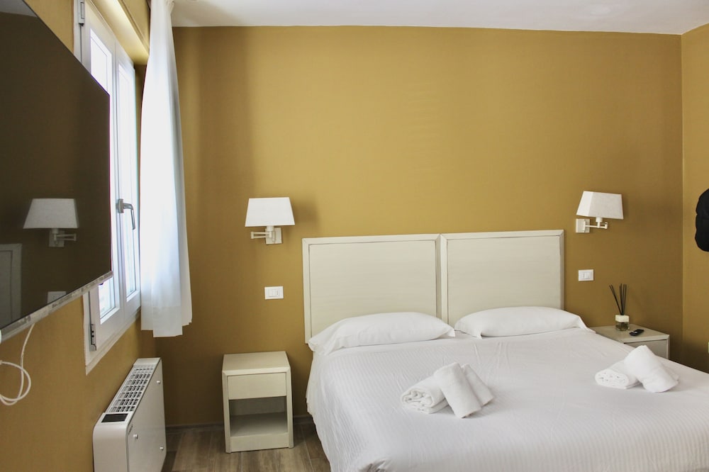 Hotel Gabbani — Bibbona