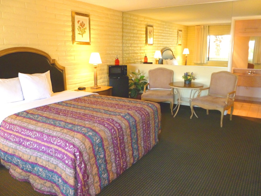 Heritage Inn Express Roseville - featured photo