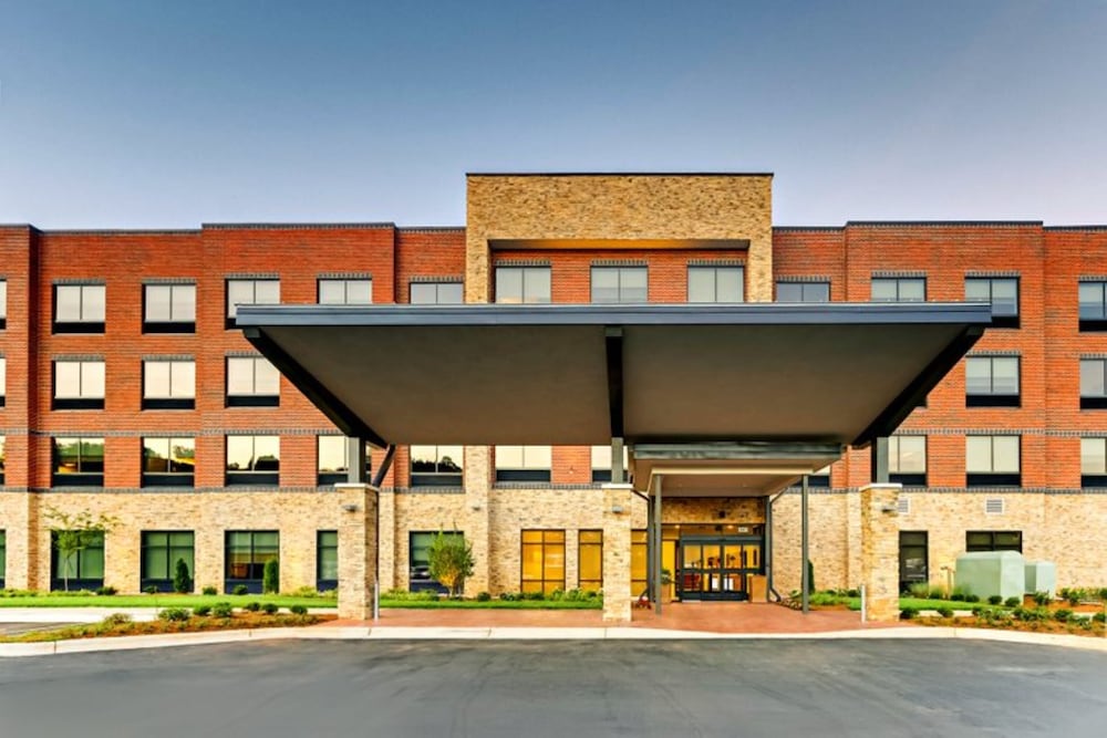 Holiday Inn Express & Suites Winston Salem Sw Clemmons by IHG - photo 76