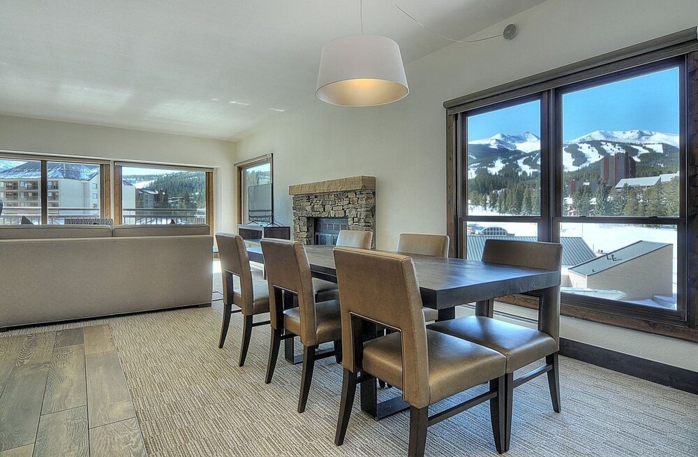 Mountain Elegant by Ski Colorado — 4-Star Luxury Hotel in Breckenridge, United States