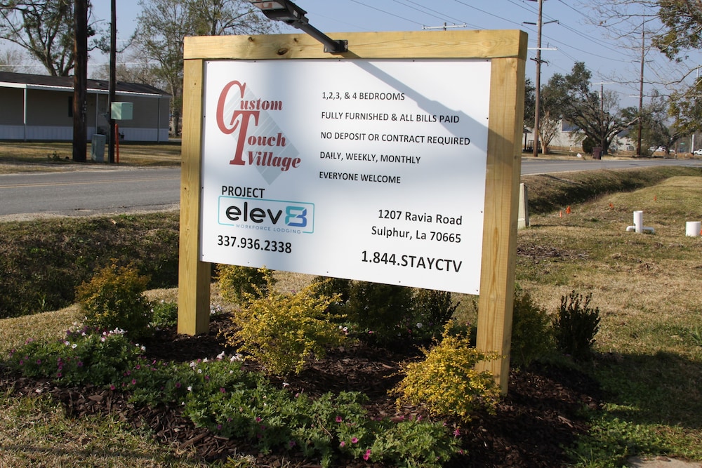 Custom Touch Village Sulphur in Sulphur, United States