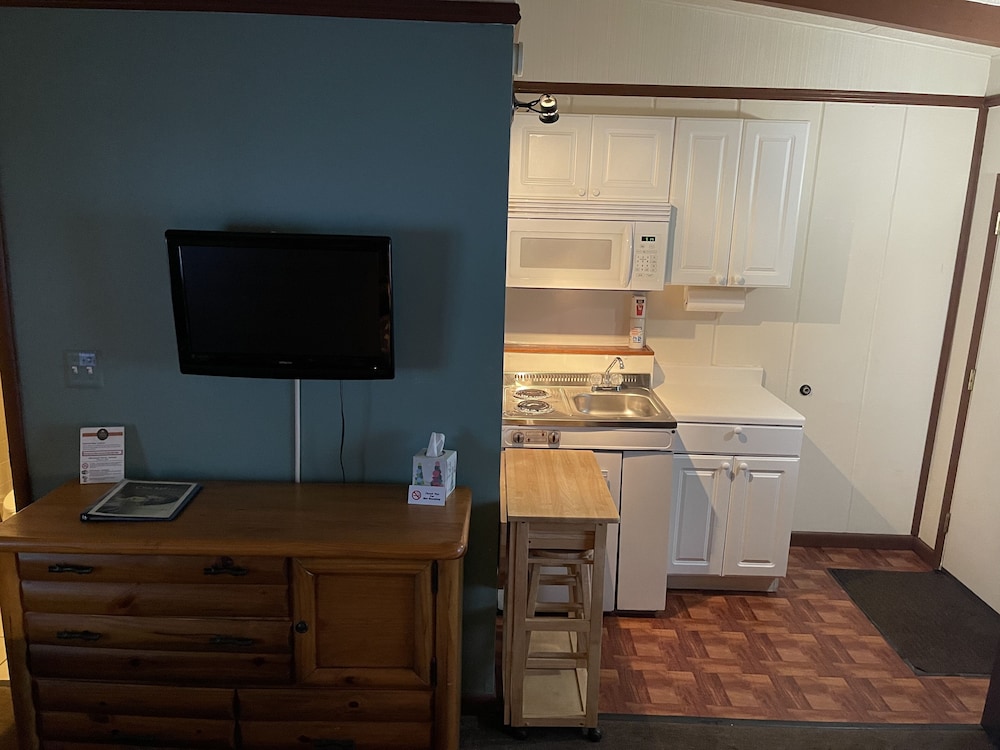 Olde Mill Inn Of Clarkston - photo 32