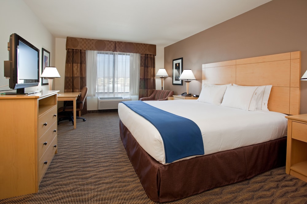 Holiday Inn Express Hotel and Suites West Valley an IHG Hotel - photo 5